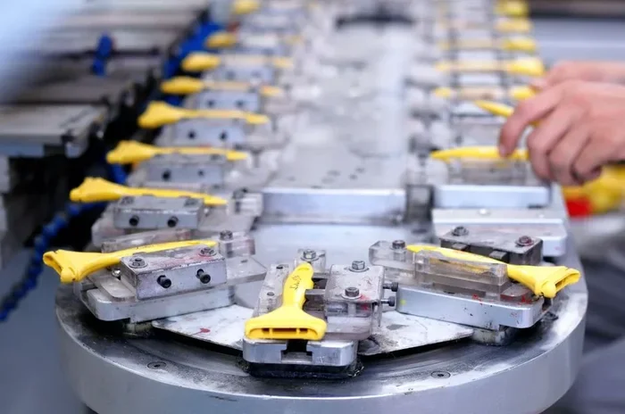 How Are Earphones Made