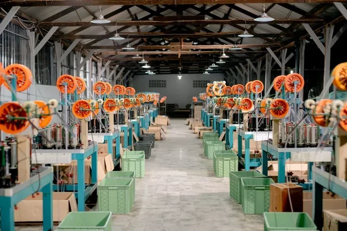 How Are Headphones Made