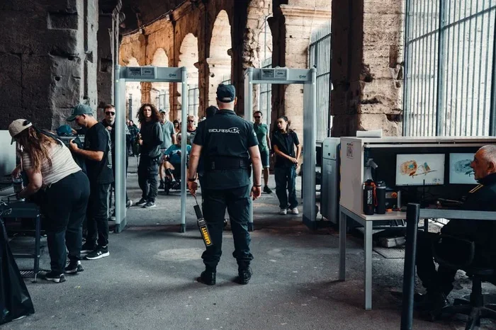 How to Protect Your Phone at Border Control a Pre Trip Guide