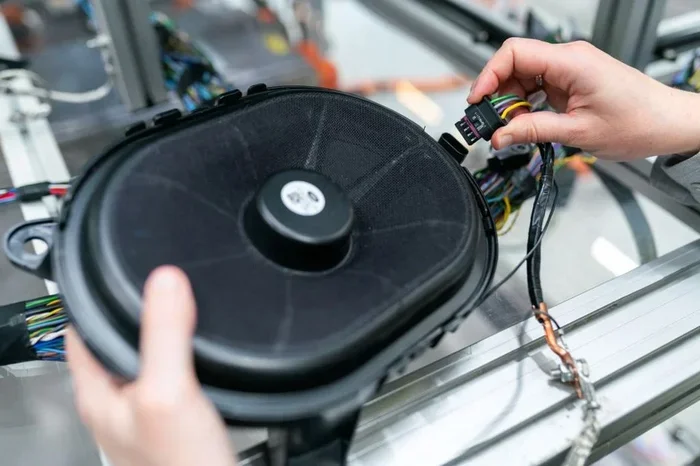 How Do I Change 4 Ohm Speakers to 8 Ohm
