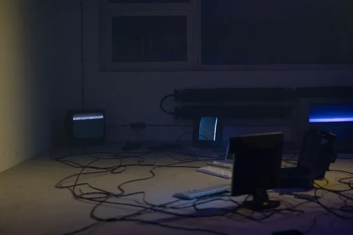 How Can Static Electricity Damage a Computer
