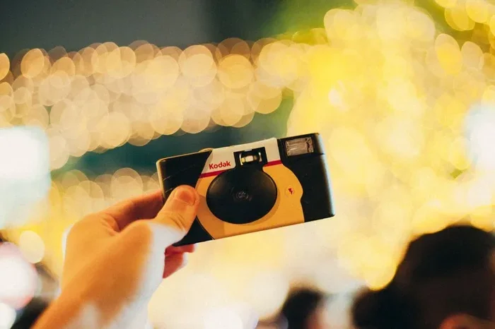 How Do Disposable Cameras Work